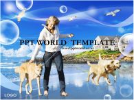 여자 개와 산책 PPT 템플릿 바닷가에서 개와 산책하는 여자_슬라이드1