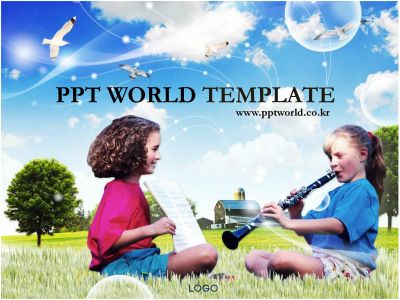 악보 연주 PPT 템플릿 풍경 속 클라리넷을 연습하는 아이들